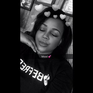 Meet your Posher, Tori